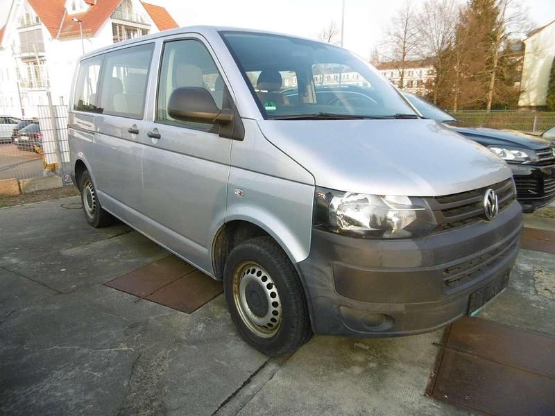 Reflexsilber metallic Gebraucht 2014 VW T5 Van | 11.500 € (Etwas zu teuer) - Bild 1/4