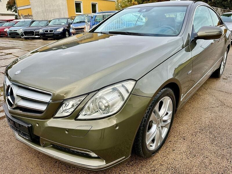 Gebraucht Mercedes E350 Avantgarde 231 PS (169 kW) 2009 Grau Coupé