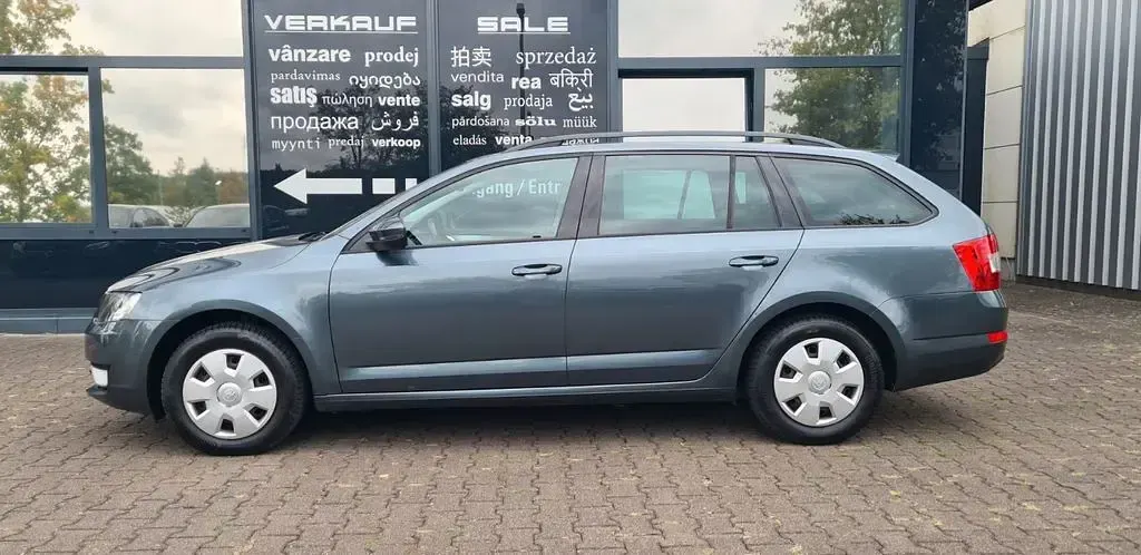 Gebraucht Skoda Octavia Ambition 110 PS (80 kW) 2016 Grau Kombi