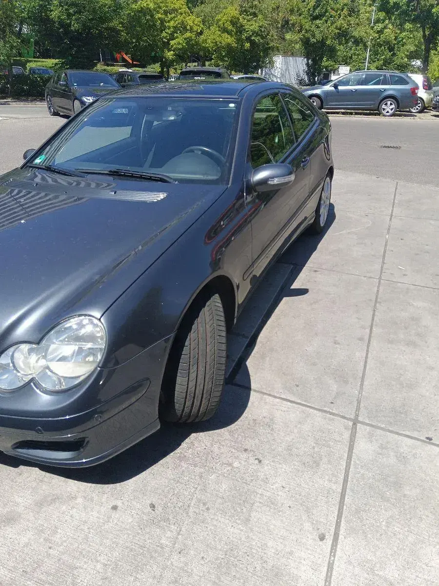 Gebraucht Mercedes C230 204 PS (150 kW) 2006 Grau Coupé
