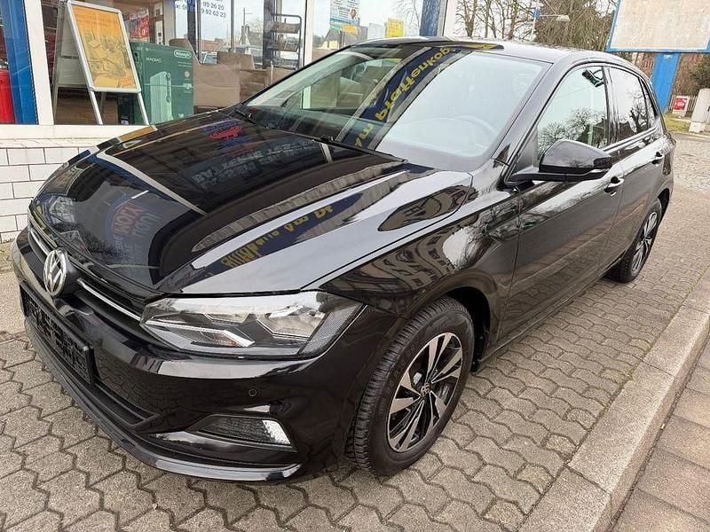 Schwarz Gebraucht 2020 VW Polo Comfortline Limousine | 15.900 € (Fairer Preis) - Bild 1/4