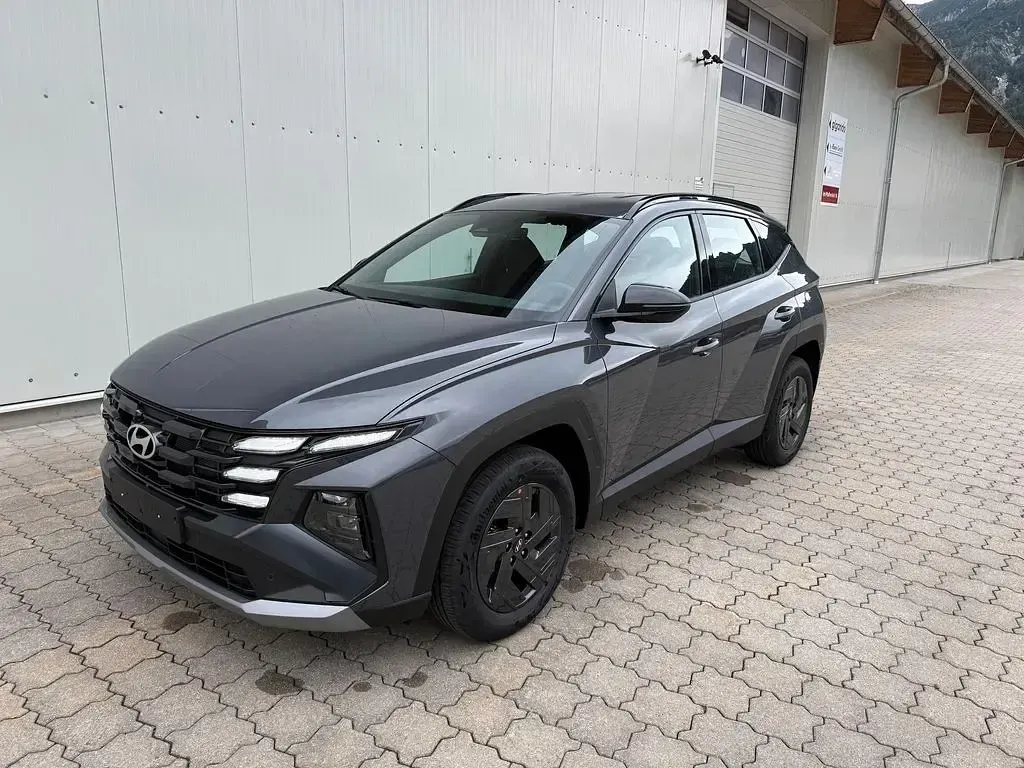 Neu Hyundai Tucson 179 PS (131 kW) 2026 Grau SUV