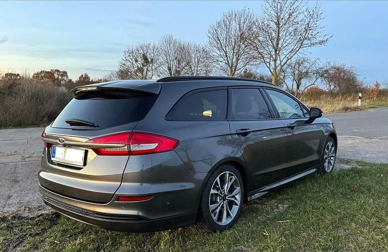 Gebraucht Ford Mondeo ST-Line 150 PS (110 kW) 2019 Grau Limousine