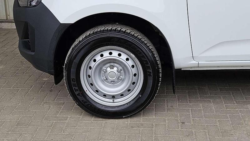 Neu Isuzu D-Max 163 PS (119 kW) 2025 Splash white Van / Kleinbus