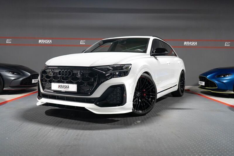 Gletscherweiß metallic Neu 2025 Audi Q8 S-Line SUV | 130.950 € - Bild 1/4