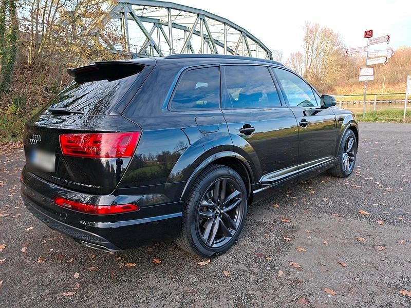 Gebraucht Audi Q7 272 PS (200 kW) 2016 Schwarz SUV