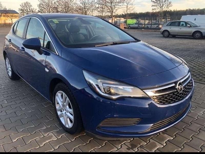 Gebraucht Opel Astra Business 110 PS (80 kW) 2018 Blau Limousine