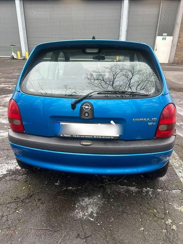 Gebraucht Opel Corsa 54 PS (39 kW) 1998 Blau Kleinwagen