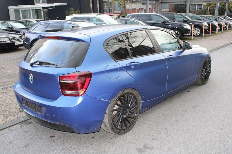 Gebraucht BMW 116 Advantage 116 PS (85 kW) 2014 Weiß Kleinwagen