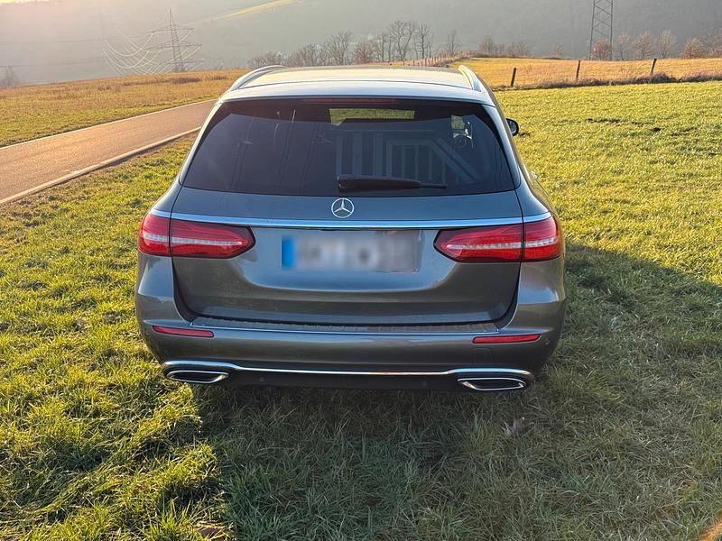 Gebraucht Mercedes E400 340 PS (250 kW) 2019 Grau Kombi