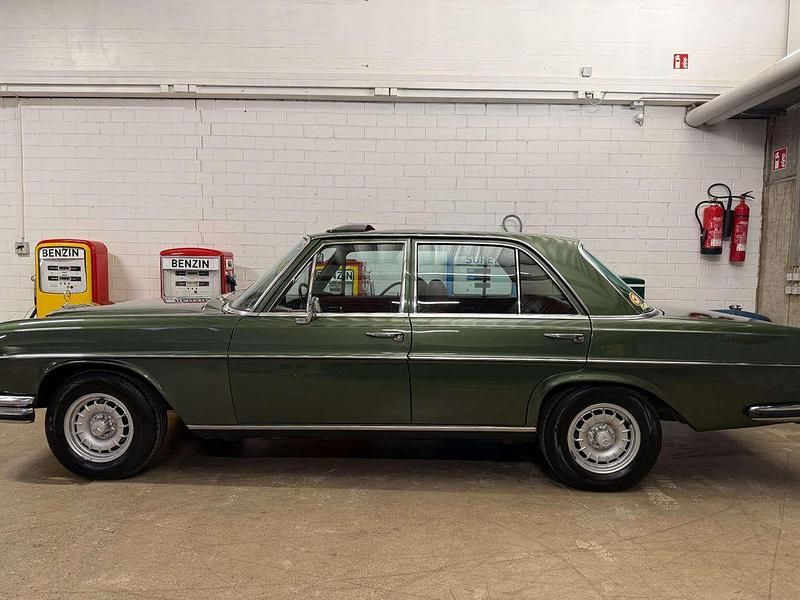 Gebraucht Mercedes 280 SE 200 PS (147 kW) 1972 Grün Limousine