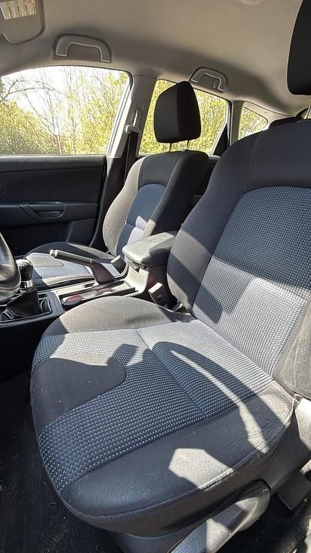 Usata Mazda 3 105 CV (77 kW) 2004 Argento Berlina