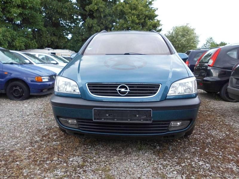 Gebraucht Opel Zafira Elegance 147 PS (108 kW) 2001 Blau Van / Kleinbus