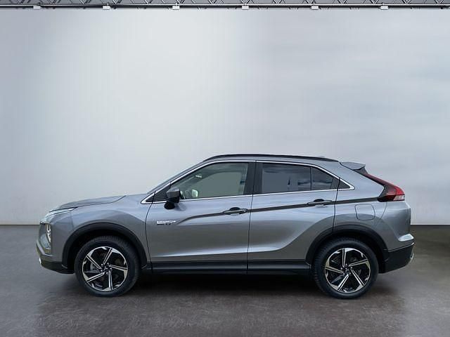 Grau Gebraucht 2022 Mitsubishi Eclipse Cross Plus SUV | 17.400 € (Guter Preis) - Bild 1/2