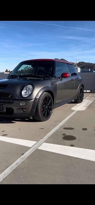 Grau Gebraucht 2006 Mini Cooper S Coupé Coupé | 10.700 € - Bild 1/4