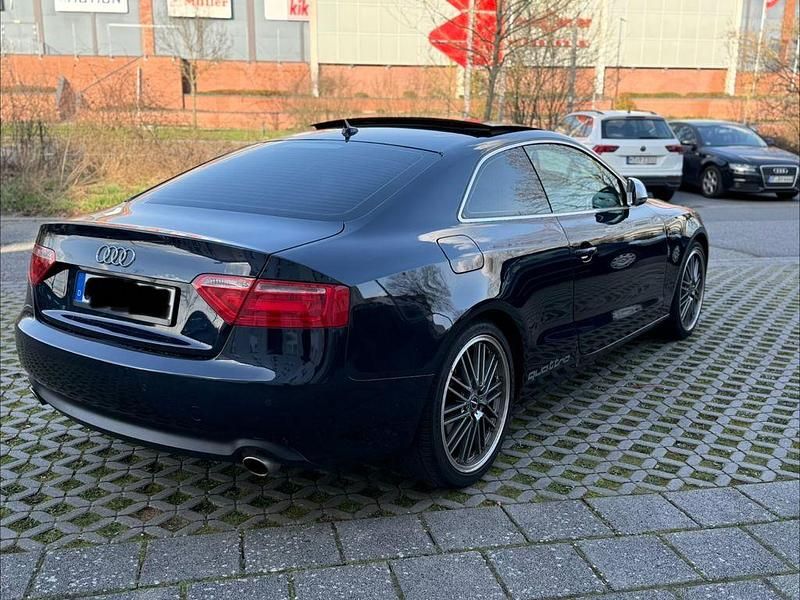 Gebraucht Audi A5 Sport 239 PS (175 kW) 2009 Blau Coupé