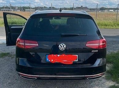 Gebraucht VW Passat 239 PS (175 kW) 2019 Schwarz Kombi