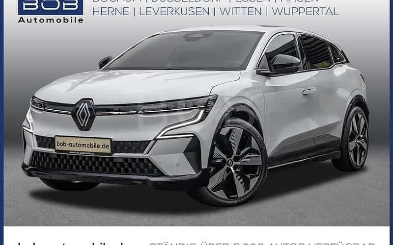 Weiß Gebraucht 2022 Renault Mégane Techno Limousine | 23.710 € (Fairer Preis) - Bild 1/4