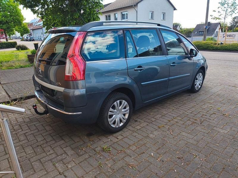 Blau Gebraucht 2011 Citroën Grand C4 Picasso Van / Kleinbus | 5.500 € (Etwas zu teuer) - Bild 1/4