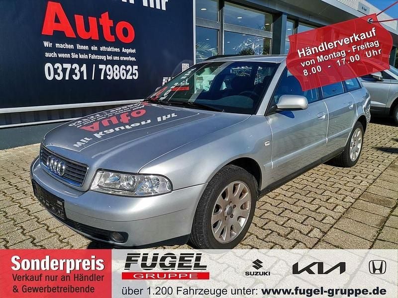 Lichtsilber metallic Gebraucht 2001 Audi A4 Comfort Kombi | 1.799 € (Guter Preis) - Bild 1/4