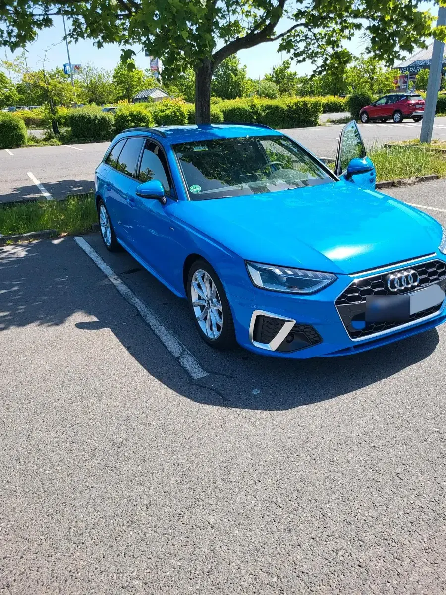 Gebraucht Audi A4 S-Line 204 PS (150 kW) 2021 Blau Kombi