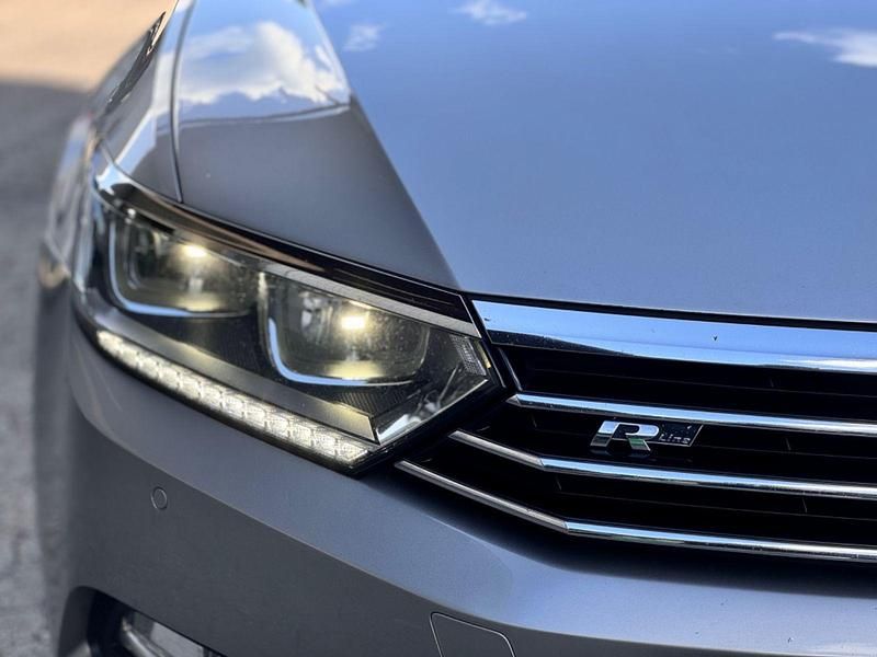 Gebraucht VW Passat R-line 190 PS (139 kW) 2016 Grau Kombi