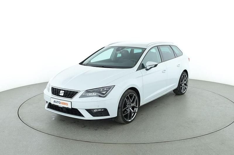 Weiß Gebraucht 2018 Seat Leon Style Kombi | 14.400 € (Fairer Preis) - Bild 1/3