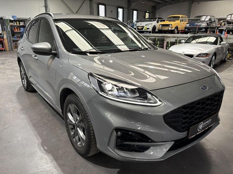 Gebraucht Ford Kuga ST-Line 190 PS (139 kW) 2020 Grau SUV