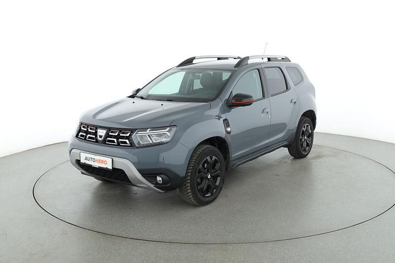 Grau Gebraucht 2022 Dacia Duster Extreme SUV | 21.790 € (Teuer) - Bild 1/3