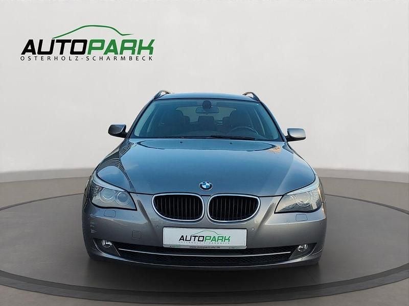 Gebraucht BMW 520 Advantage 163 PS (119 kW) 2008 Grau Kombi