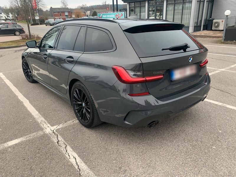 Gebraucht BMW 320 190 PS (139 kW) 2020 Kombi
