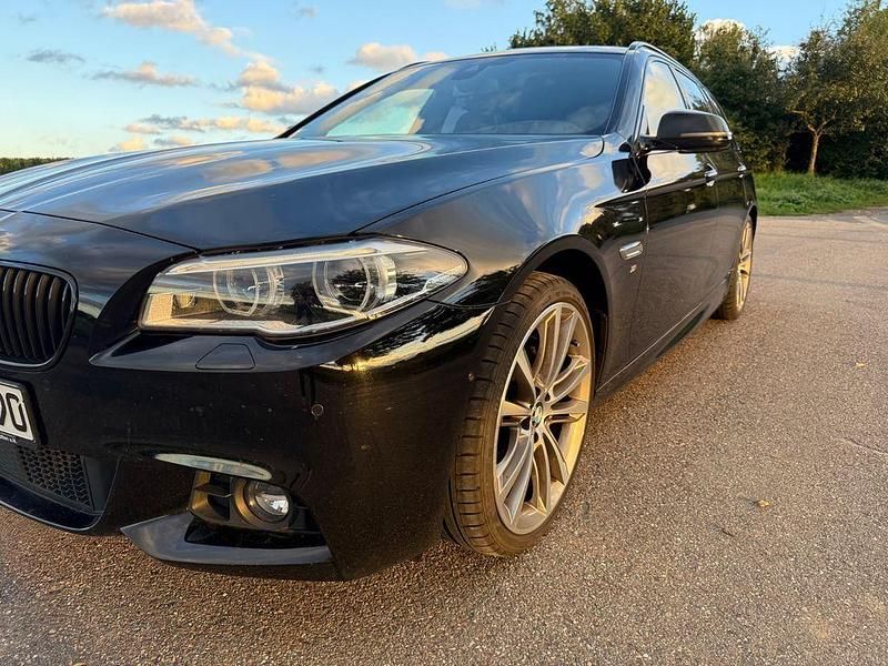 Schwarz Gebraucht 2016 BMW 535 M Sport Kombi | 21.000 € (Fairer Preis) - Bild 1/4