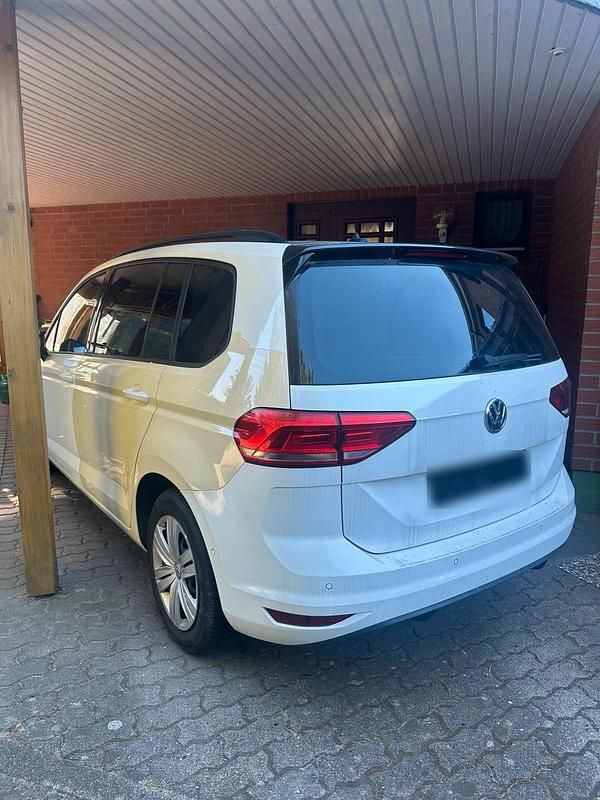 Gebraucht VW Touran 116 PS (85 kW) 2020 Van / Kleinbus