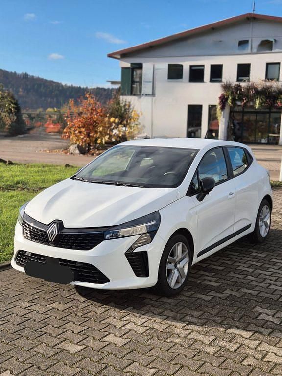 Gebraucht Renault Clio V Evolution 101 PS (74 kW) 2024 Weiß Limousine