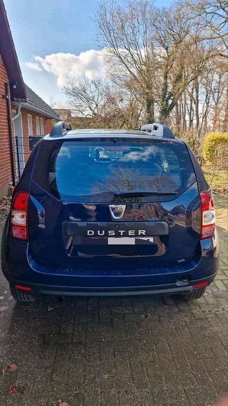 Gebraucht Dacia Duster 114 PS (83 kW) 2017 Blau SUV