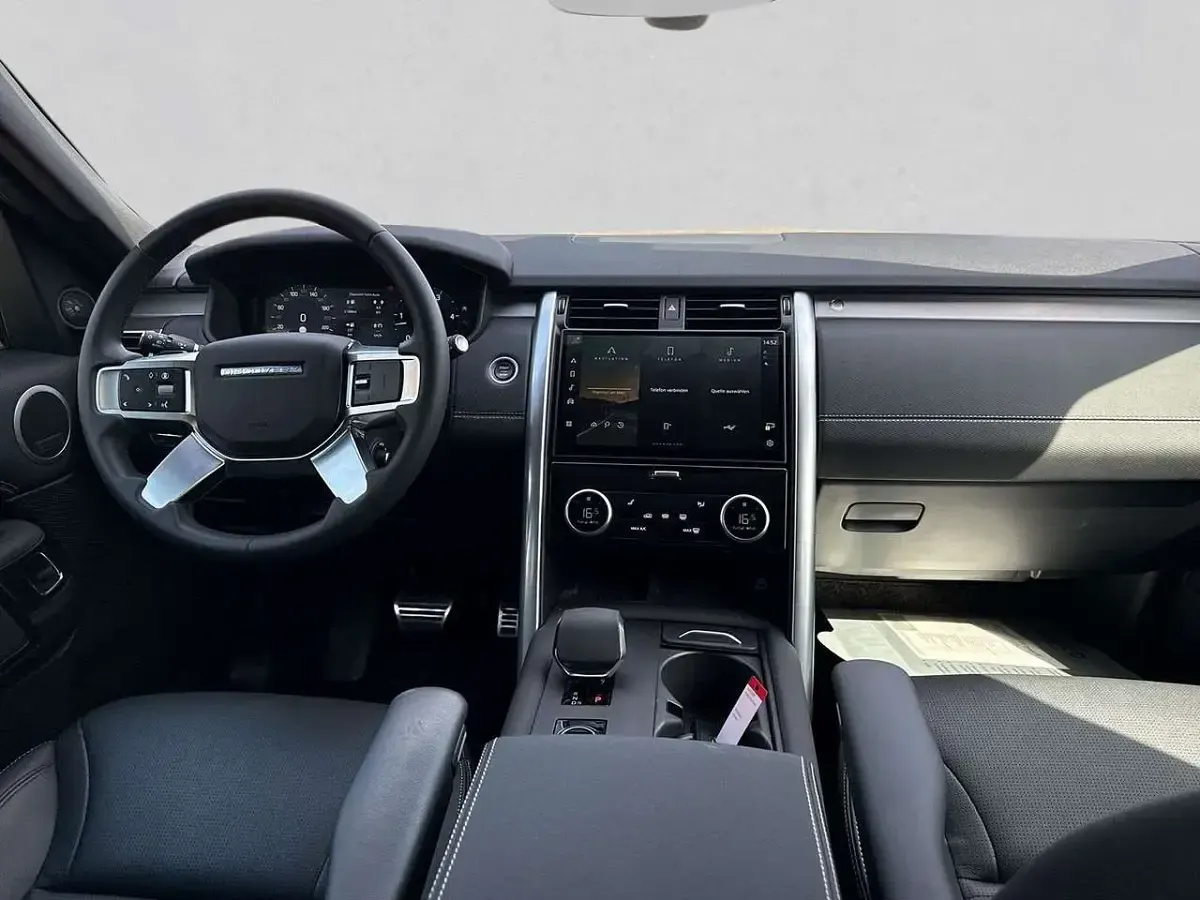 Gebraucht Land Rover Discovery SE Dynamic 353 PS (259 kW) 2025 Varesine blue SUV