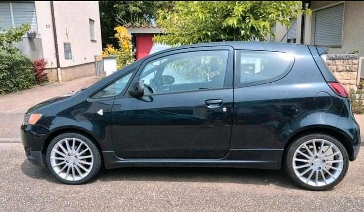 Schwarz Gebraucht 2013 Mitsubishi Colt Kleinwagen | 2.890 € (Fairer Preis) - Bild 1/4