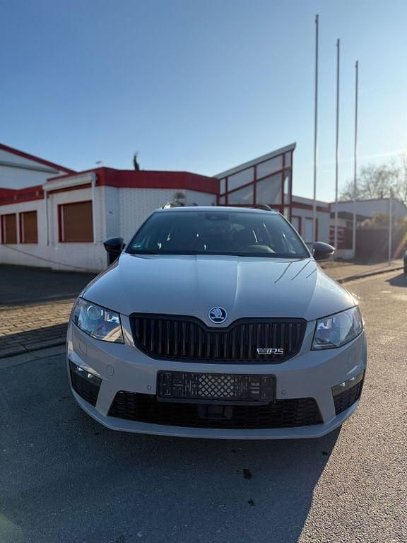 Gebraucht Skoda Octavia RS 184 PS (135 kW) 2016 Grau Kleinwagen