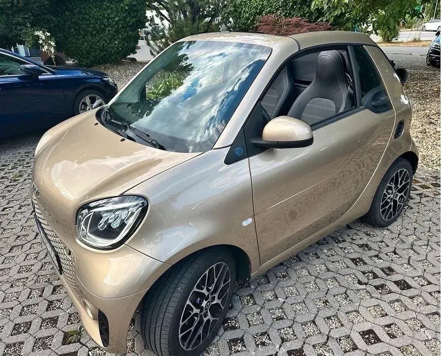 Gebraucht Smart ForTwo Electric Drive 60 kW (82 PS) 2022 Gold Cabrio