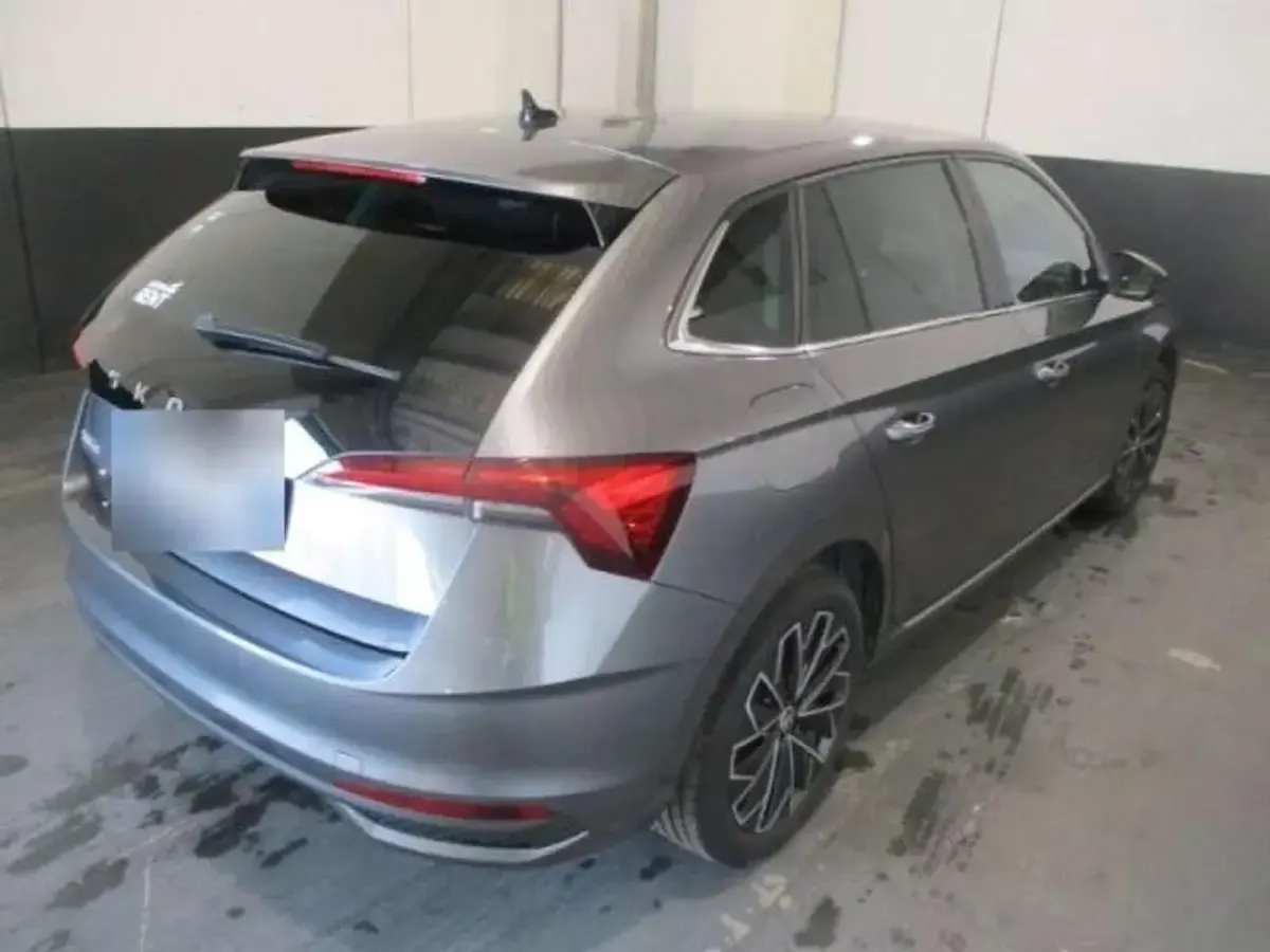 Gebraucht Skoda Scala Selection 116 PS (85 kW) 2024 Graphitegrau metallic Kleinwagen