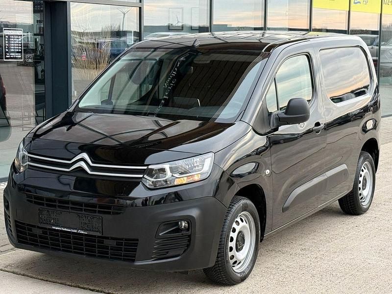 Gebraucht Citroën Berlingo 131 PS (96 kW) 2020 Schwarz Van / Kleinbus