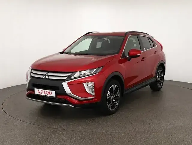 Gebraucht Mitsubishi Eclipse Cross Diamant Edition 163 PS (119 kW) 2019 Rot SUV