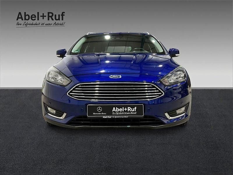 Gebraucht Ford Focus Titanium 125 PS (91 kW) 2016 Blau Limousine