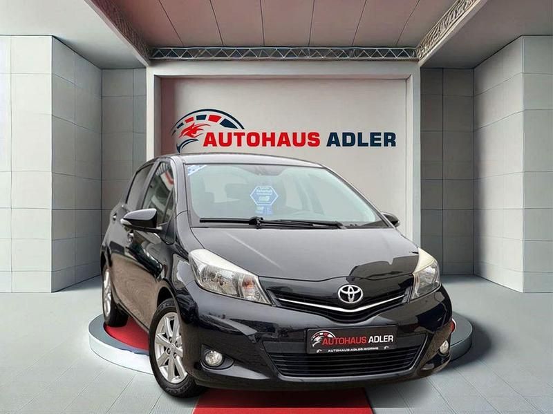Schwarz Gebraucht 2014 Toyota Yaris Edition Kleinwagen | 7.800 € (Fairer Preis) - Bild 1/4