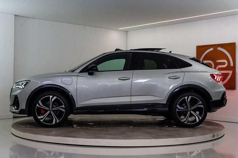 Gebraucht Audi Q3 Sportback Performance 245 PS (180 kW) 2021 Schwarz SUV