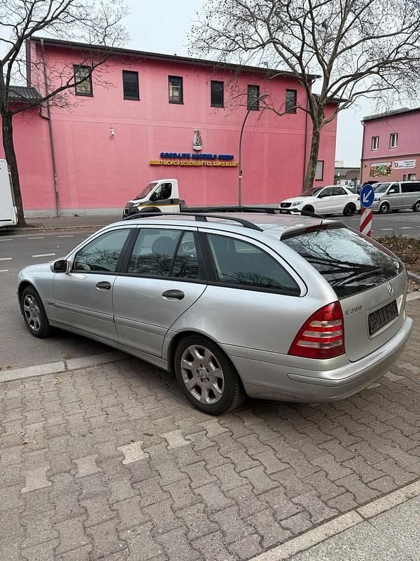 Gebraucht Mercedes C200 Classic 122 PS (89 kW) 2005 Kombi