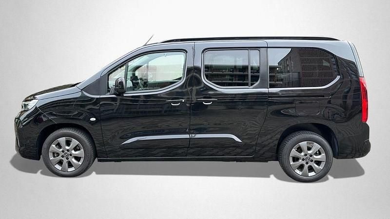 Gebraucht Opel Combo Life 131 PS (96 kW) 2024 Schwarz Van / Kleinbus