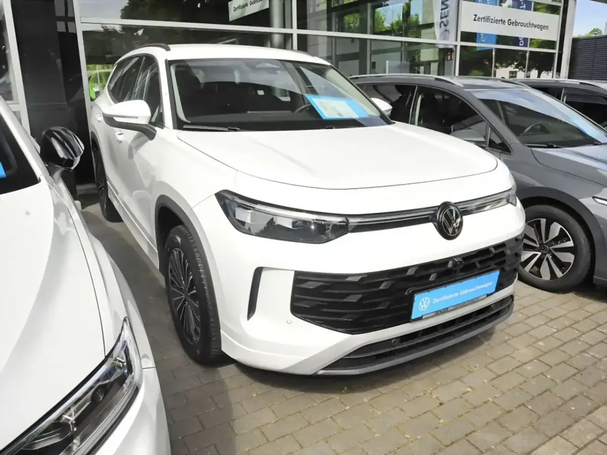 Gebraucht VW Tayron Life 193 PS (141 kW) 2026 Weiß SUV