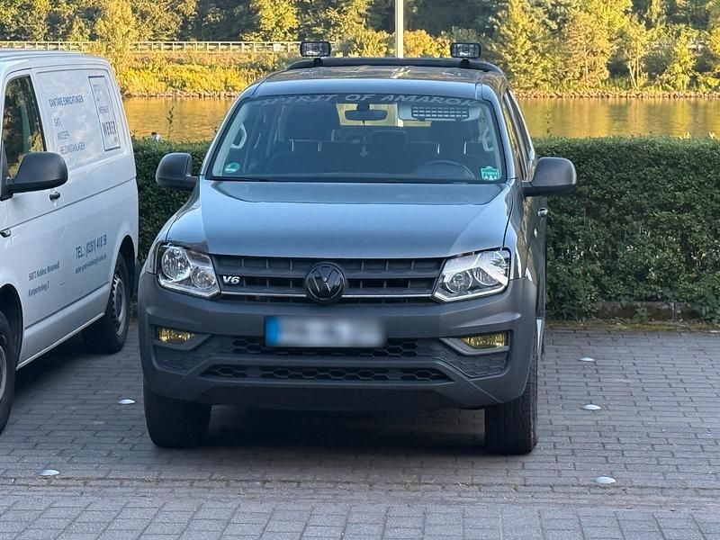 Grau Gebraucht 2018 VW Amarok Abholung | 21.500 € - Bild 1/4