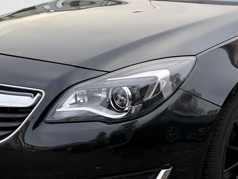 Gebraucht Opel Insignia 250 PS (183 kW) 2013 Schwarz Kombi